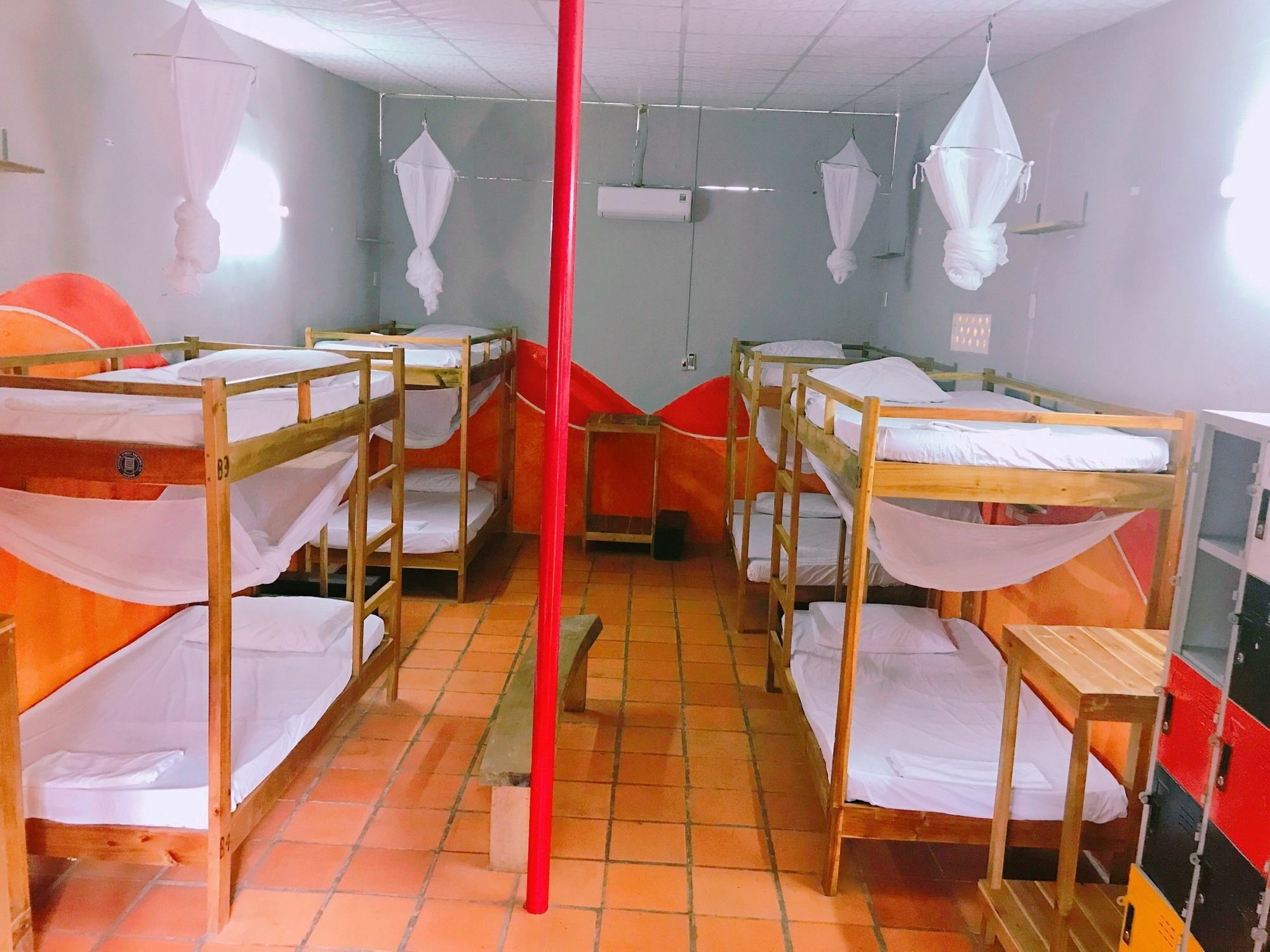 Langchia Hostel Дуонг-Донг Экстерьер фото